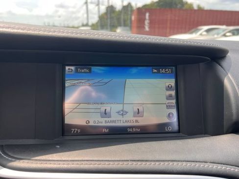 Used 2018 INFINITI QX30 Sport FWD image 23