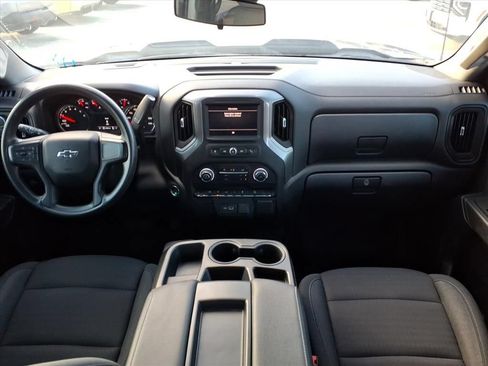 Used 2022 Chevrolet Silverado 1500 Custom Trail Boss AWD/4WD image 14
