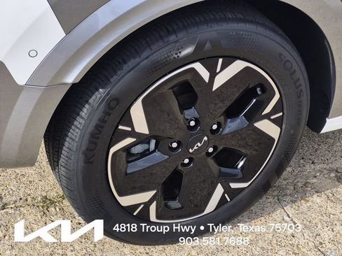 Used 2023 Kia Niro Wave FWD image 7