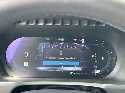 Used 2024 Volvo XC90 B5 Plus image 13