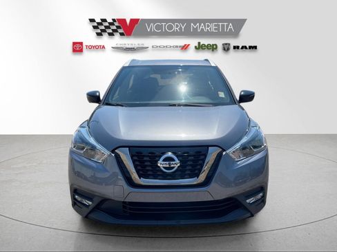 Used 2019 Nissan Kicks SR w/ Exterior Electronics Package FWD image 8