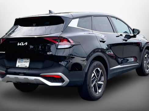 Used 2023 Kia Sportage LX AWD/4WD image 14
