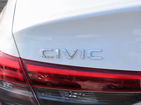 Certified 2024 Honda Civic Sport image 8