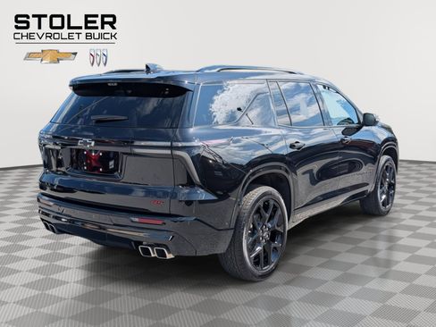 Used 2024 Chevrolet Traverse RS w/ LPO, Floor Liner Package image 5