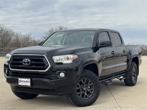 Used 2023 Toyota Tacoma SR5 image 2
