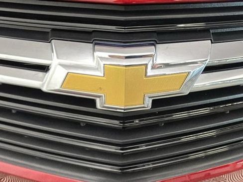 Used 2024 Chevrolet Equinox LT AWD/4WD image 8