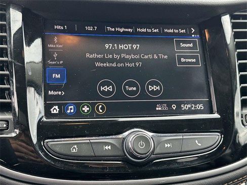 Certified 2022 Chevrolet Trax LT w/ Sport Edition image 24