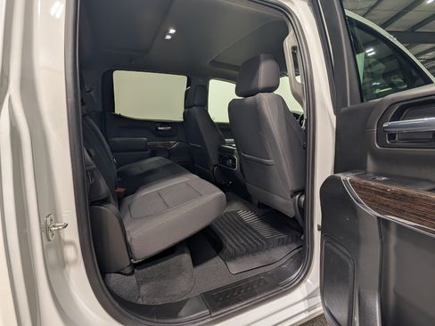 Used 2022 GMC Sierra 1500 Elevation image 18