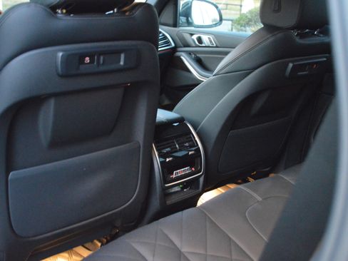 Certified 2023 BMW X5 xDrive40i w/ Executive Package image 29