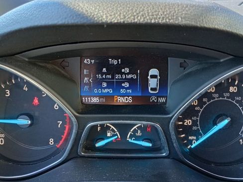 Used 2018 Ford Escape SEL image 10