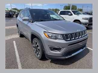 Used 2018 Jeep Compass Limited w/ Safe & Security Group AWD/4WD video 1
