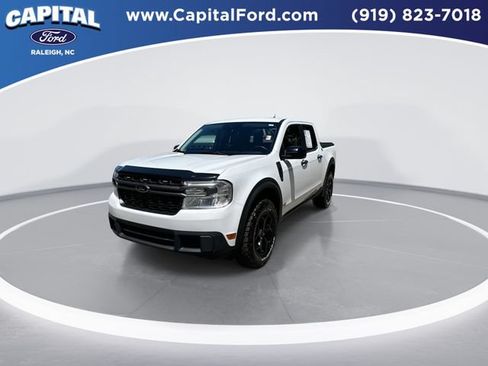 Used 2024 Ford Maverick XLT w/ XLT Luxury Package AWD/4WD image 4
