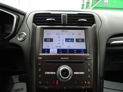 Used 2020 Ford Fusion Energi Titanium image 13