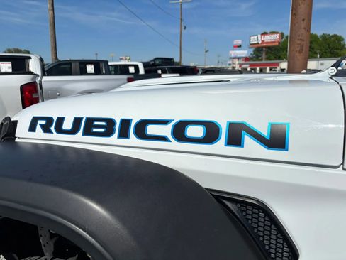 Used 2023 Jeep Wrangler Unlimited Rubicon 4xe image 5