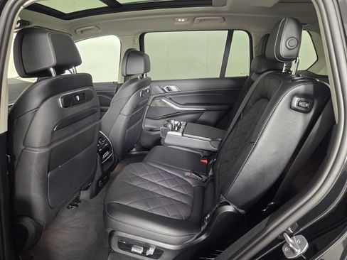 Used 2024 BMW X7 xDrive40i AWD/4WD image 22