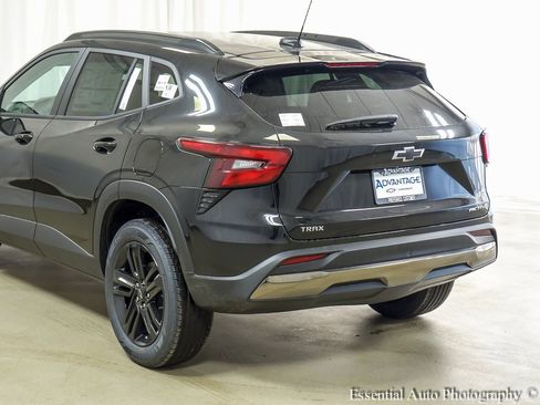 New 2026 Chevrolet Trax ACTIV image 7