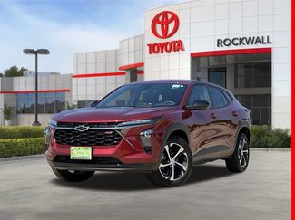 Used 2025 Chevrolet Trax RS w/ Driver Confidence Package image 1