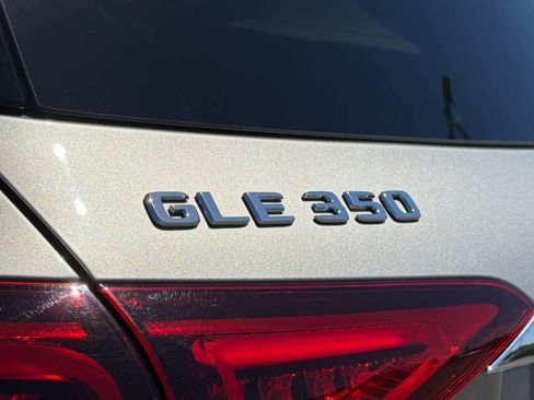 Used 2022 Mercedes-Benz GLE 350 4MATIC image 34
