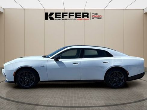 New 2026 Dodge Charger R/T image 2