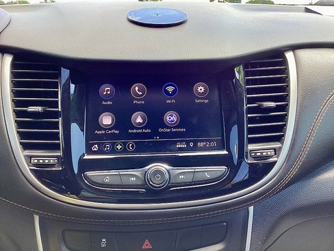 Used 2020 Chevrolet Trax LS image 11