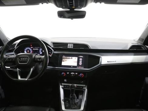 Used 2020 Audi Q3 2.0T Premium AWD/4WD image 14