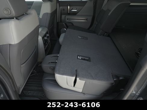 Used 2025 GMC Hummer EV 3X AWD/4WD image 35