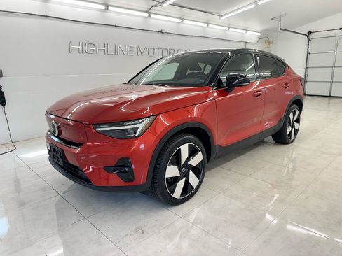 Used 2022 Volvo C40 P8 Recharge Ultimate AWD/4WD image 1