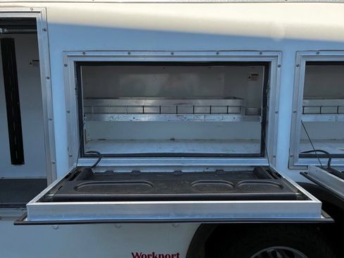 Used 2022 GMC Savana 3500 w/ Power Convenience Package RWD image 22