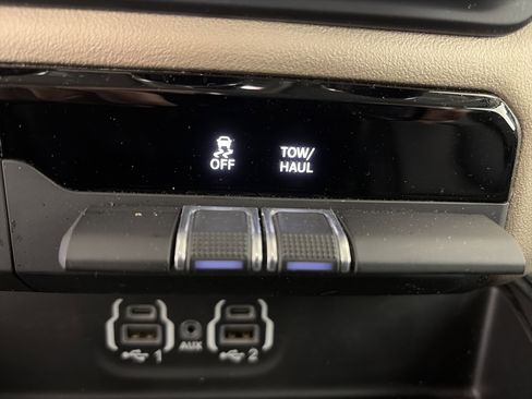 Used 2022 RAM 1500 Laramie image 27