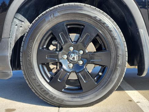 Used 2018 Honda Ridgeline Black Edition image 11