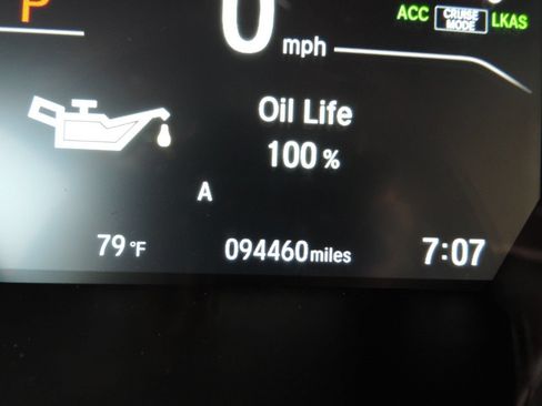 Used 2017 Honda CR-V Touring image 28
