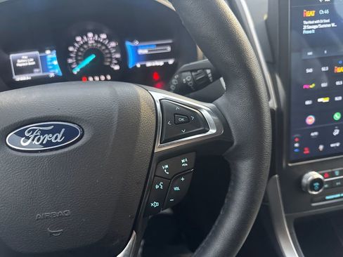 Used 2024 Ford Edge SEL w/ Convenience Package image 33