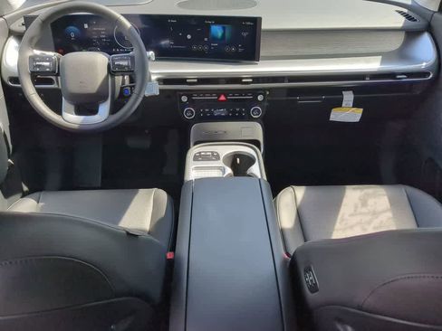 New 2026 Hyundai Ioniq 9 SEL AWD/4WD image 16