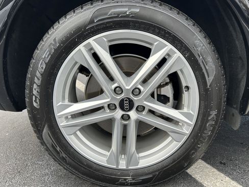 Certified 2024 Audi Q5 e Premium Plus image 13