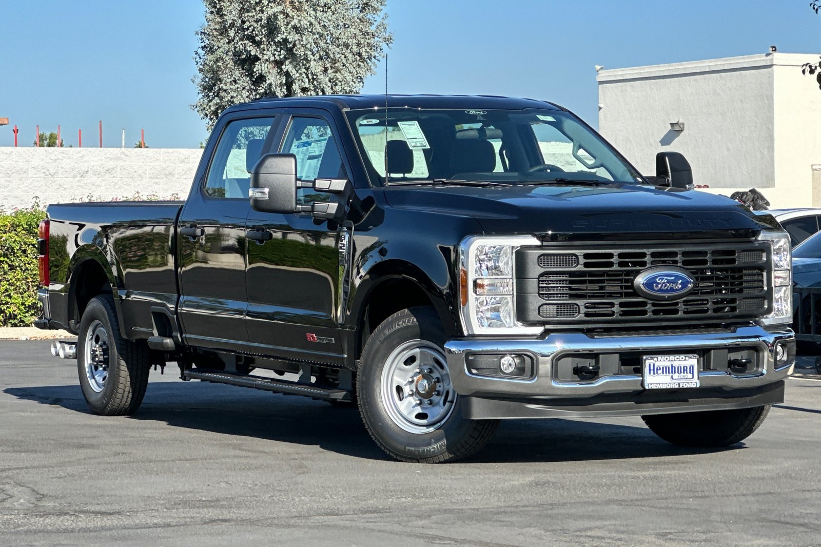New 2026 Ford F250 XL w/ 360-Degree Camera Package RWD image 2