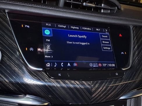 Certified 2022 Cadillac XT6 Premium Luxury image 4