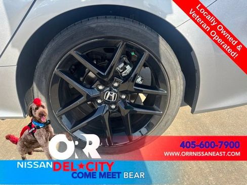 Used 2025 Honda Civic Sport image 9