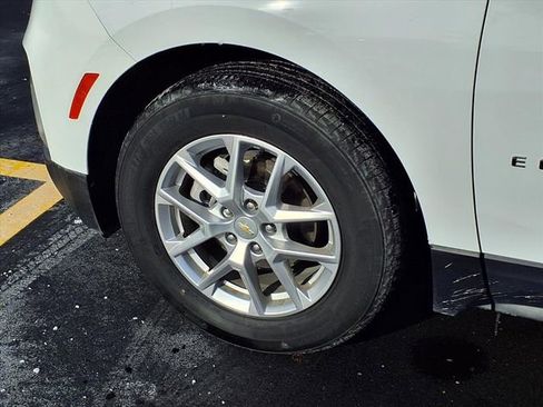 Certified 2023 Chevrolet Equinox LT image 24