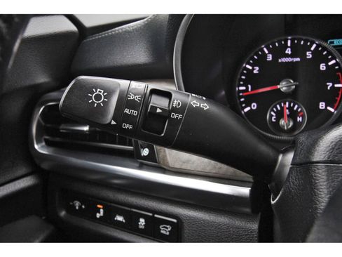 Used 2022 Kia Telluride SX w/ Towing Package FWD image 21