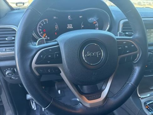 Used 2017 Jeep Grand Cherokee Laredo w/ Quick Order Package 2BE RWD image 20