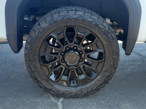 Used 2026 GMC Sierra 2500 Denali Ultimate AWD/4WD image 5