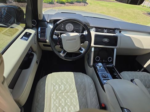 Used 2020 Land Rover Range Rover LWB SV Autobiography image 8