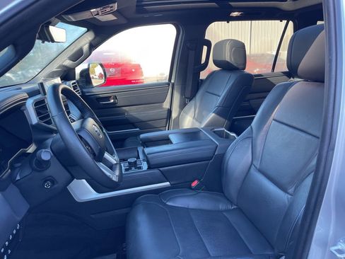 Used 2024 Toyota Sequoia Platinum image 20