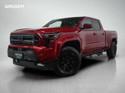 Certified 2025 Toyota Tacoma SR5 image 1