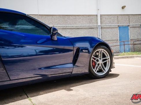 Used 2006 Chevrolet Corvette Z06 w/ Preferred Equipment Group RWD image 45