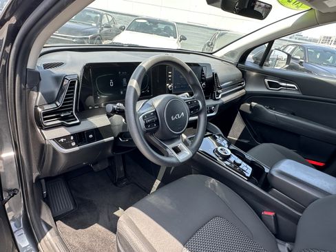 Certified 2023 Kia Sportage LX FWD image 22