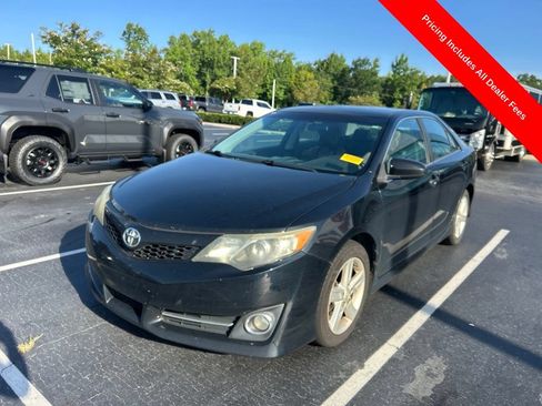Used 2013 Toyota Camry SE FWD image 10