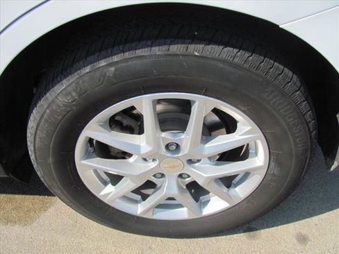 Used 2019 Chevrolet Equinox Premier image 6