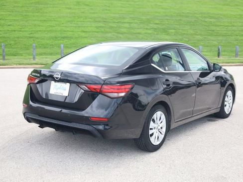 Used 2024 Nissan Sentra S FWD image 4