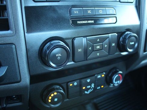 Used 2020 Ford F250 XL image 24